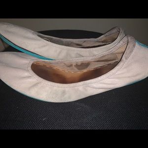 Tieks Feather Grey - size 12